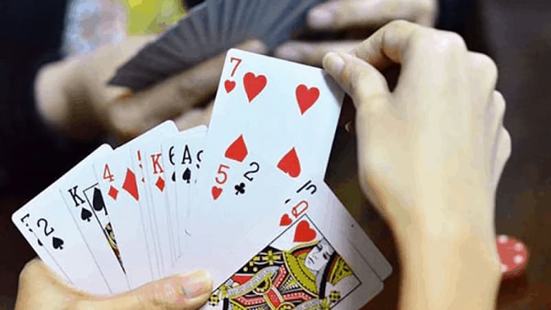 Số lượng bài trên tay người chơi 